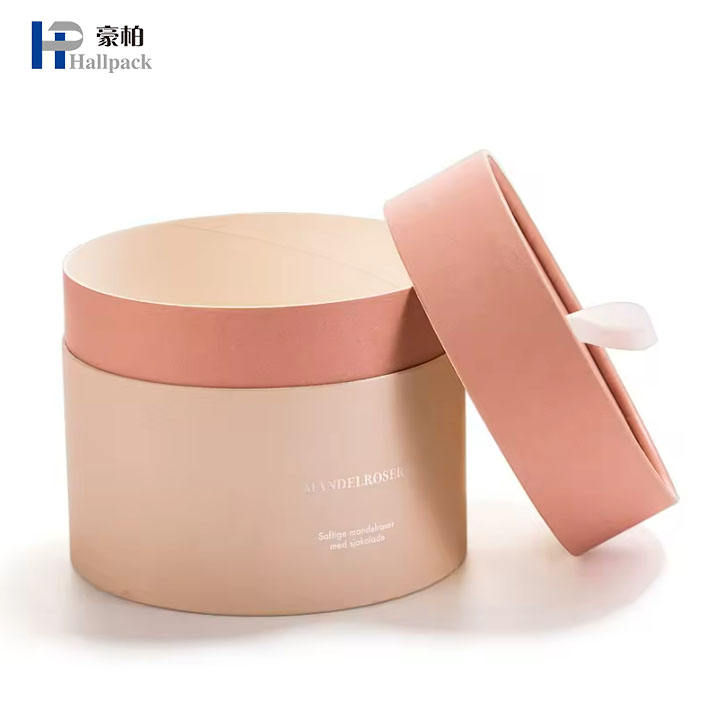 عينة مجانية من المواد الجديدة الوردي كاندي للعناية بالبشرة اسطوانة مستحضرات التجميل حاوية علب التعبئة والتغليف من الورق المقوى أنبوب ورق التجميل