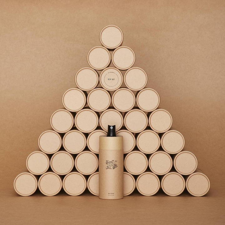 صديقة للبيئة مخصصة براون كرافت ورقة أنبوب التغليف كرتون اسطوانة جولة أنبوب التعبئة والتغليف للعطور للعناية بالبشرة