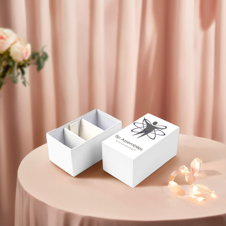 صندوق هدايا حلوى الزفاف الصغير الفاخر صندوق صلب لامع مع تصفيح لامع من رقائق الذهب ومعالجة الطباعة التلاشي