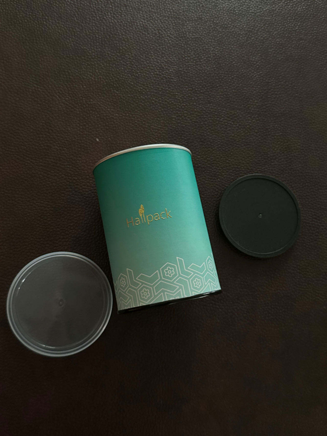 تصميم علامة تجارية صديقة للبيئة صديقة للبيئة سهلة التعبئة والتغليف الورقية الأسطوانية مع غطاء بلاستيكي كرافت أنبوب ورقي شخصي