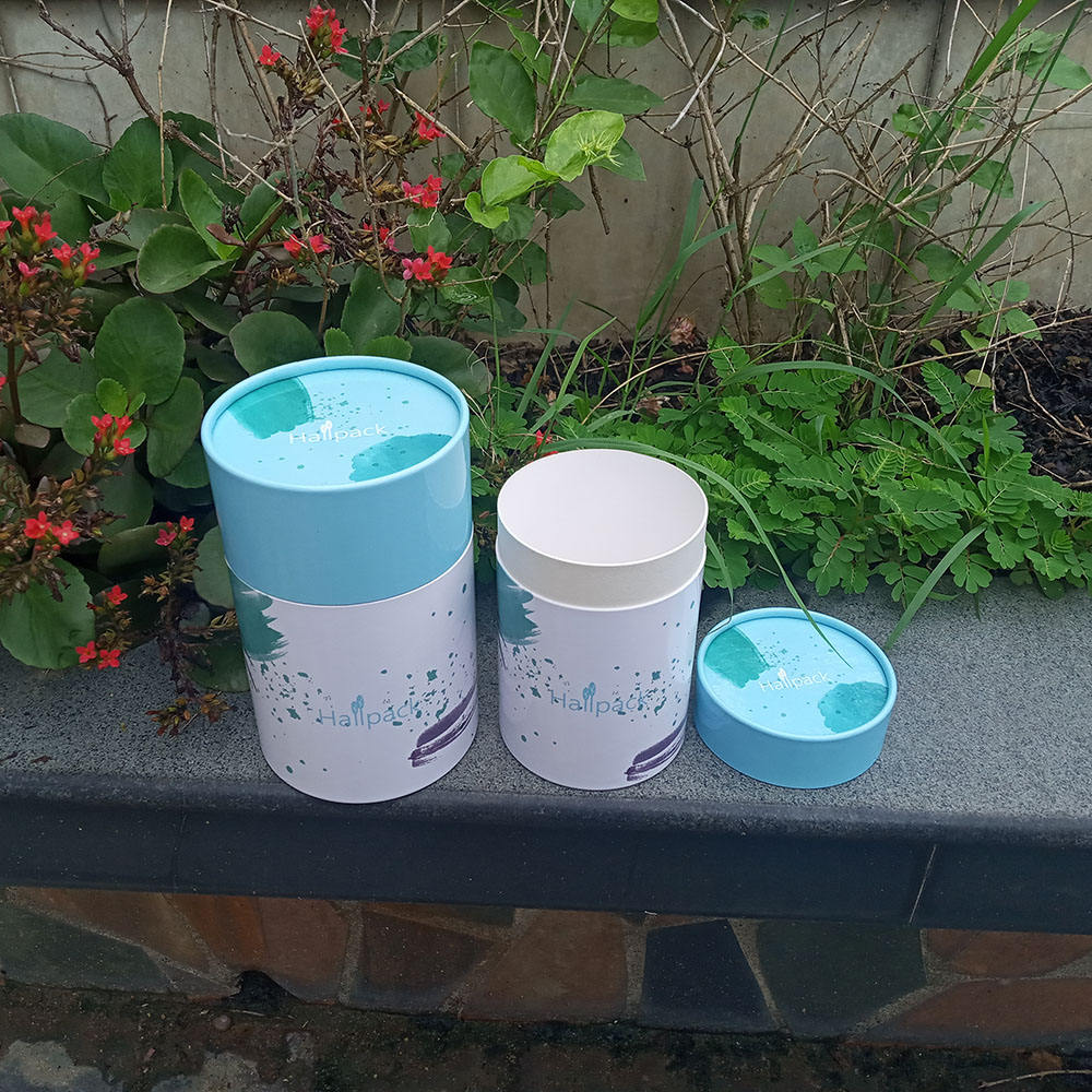 تغليف أنابيب ورق الكرافت بصناديق ورقية على شكل كرتون للشاي لتخزين وعرض الشاي