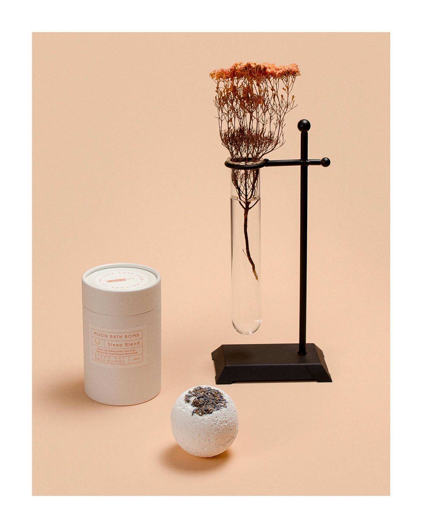 مجموعة هدايا أنبوبية مستديرة صديقة للبيئة لتغليف ورق قنبلة الدش وتغليف أنبوب الورق المقوى المخصص للصابون