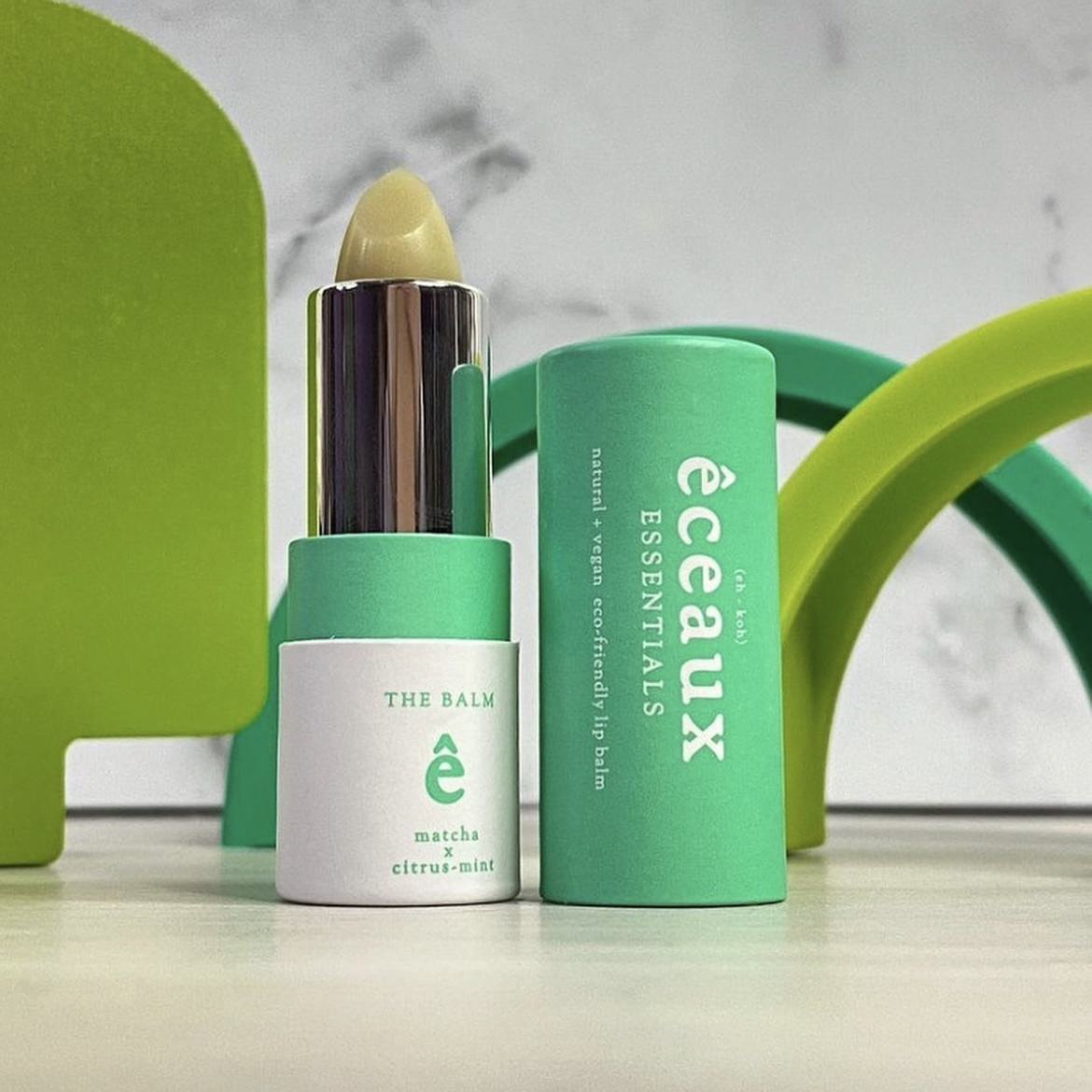 عالية الجودة مخصصة قابلة للتحلل فارغة قابلة لإعادة الاستخدام التعبئة والتغليف ورقة أنبوب أحمر الشفاه صناديق الحاويات بلسم الشفاه التعبئة والتغليف مستحضرات التجميل