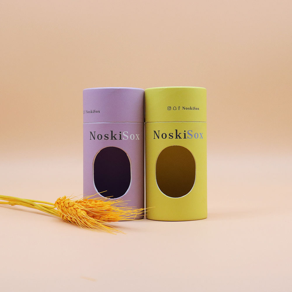 تخصيص صناديق التعبئة والتغليف التي شيرت هدية مربع مع غطاء من الورق المقوى الجوارب التعبئة والتغليف هدية مربع حاويات أنبوب الورق مع نافذة