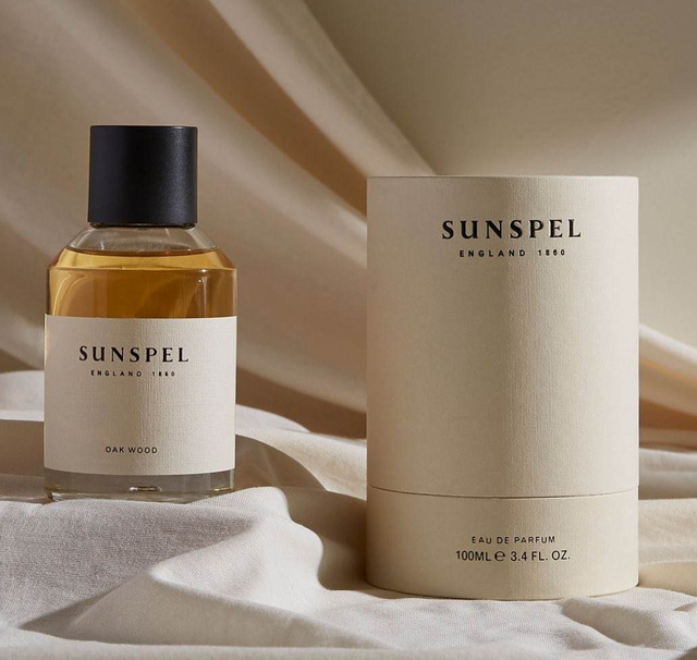 15 مل / 30 مل / 50 مل / 100 مل اسطوانة تعبئة زجاجات العطور مع صندوق أنبوب ورقي