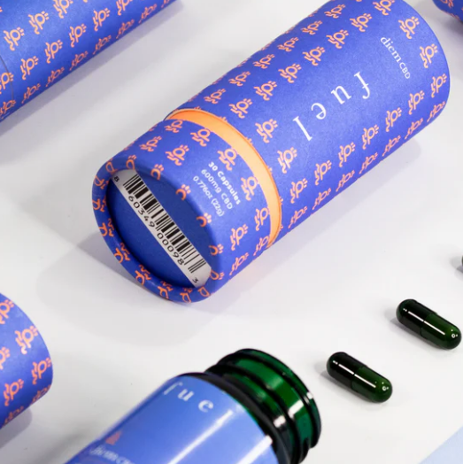 المعاد تدويرها 100٪ اسطوانة من الورق المقوى كرافت ورقة الشاي أنبوب التعبئة والتغليف أنبوب من الورق المقوى جولة مربع