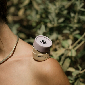 حاويات مزيل العرق من الورق المقوى الفارغة القابلة للتحلل الحيوي، 2.00 أونصة من أنابيب الورق المقوى، صندوق أنبوبة بلسم الشفاه