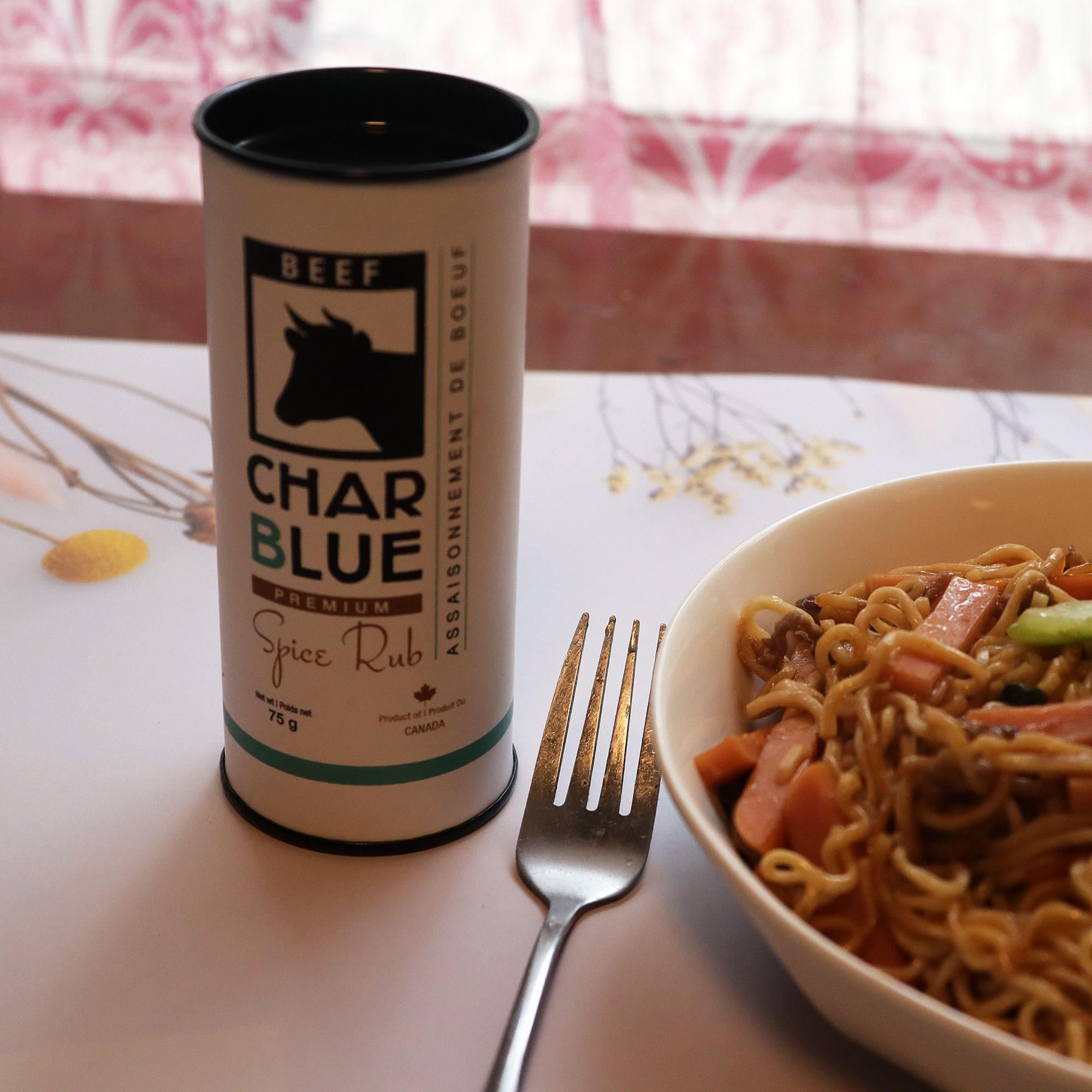 المعاد تدويرها كرافت الورق المقوى تي شيرت التعبئة والتغليف صناديق أنبوب ورقة كرافت مستديرة قابلة للتحلل الحيوي مع النقش لتخزين مستحضرات التجميل