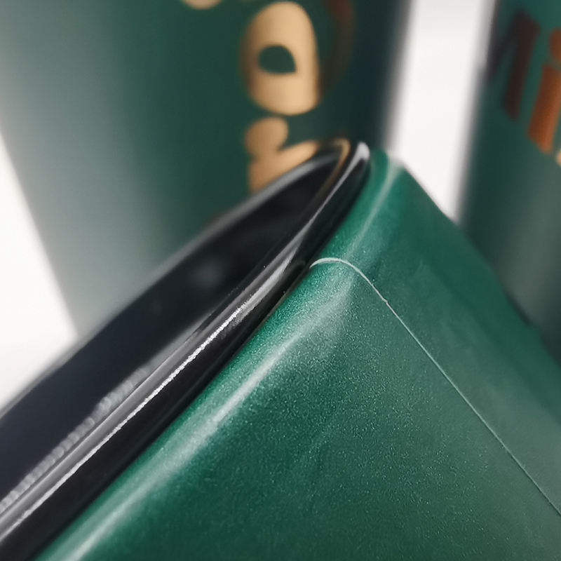 أنبوب ورقي لمستحضرات التجميل مستدير باللون الأخضر أنبوب ورقي لتغليف زجاجات الزيت