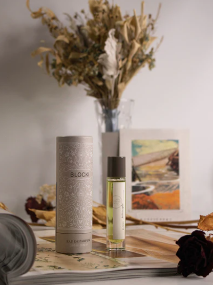 علبة ورق تغليف اسطوانة مخصصة أنبوب ورقي للزيت العطري لمستحضرات التجميل