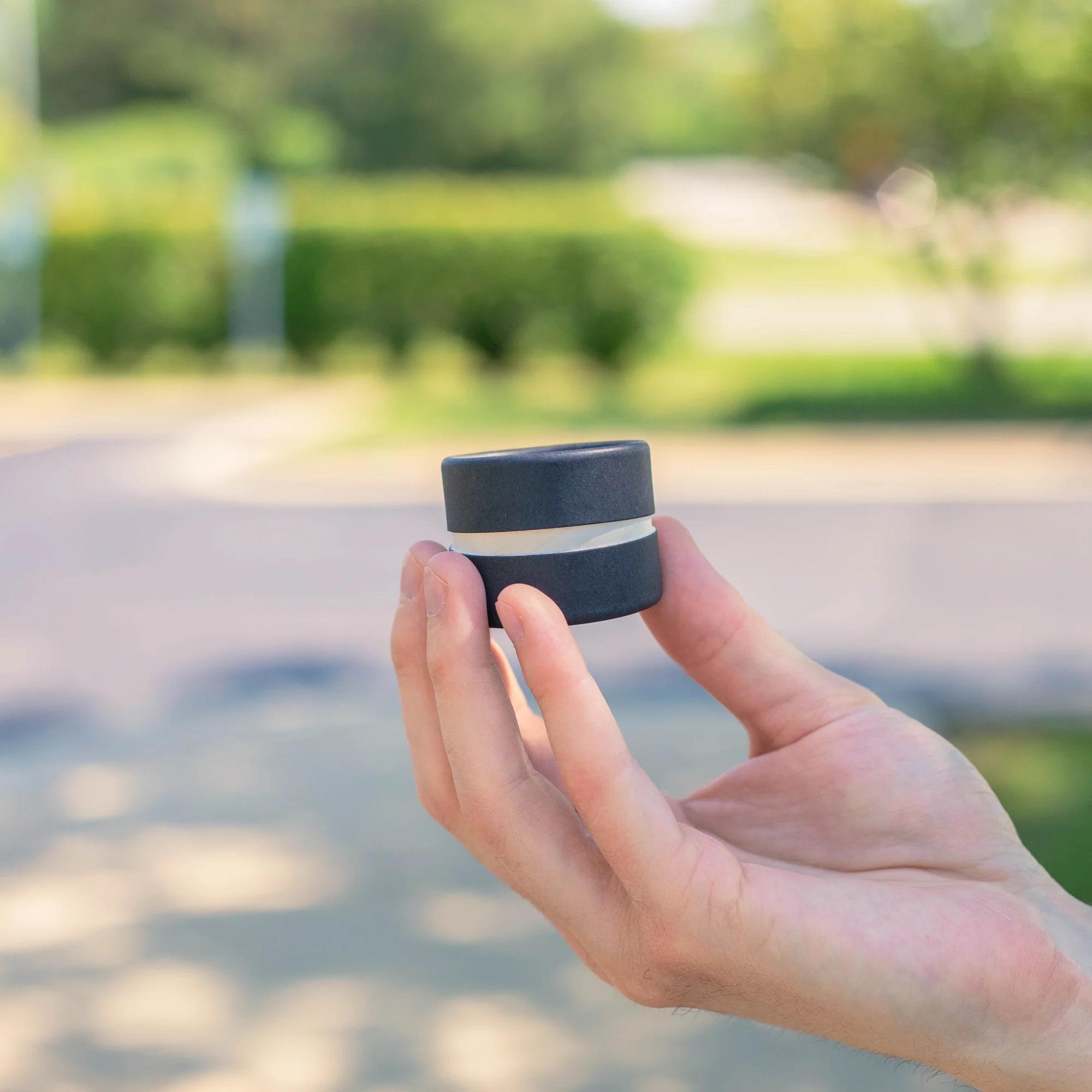 حاويات مزيل العرق من الورق المقوى الفارغة القابلة للتحلل الحيوي، 2.00 أونصة من أنابيب الورق المقوى، صندوق أنبوبة بلسم الشفاه