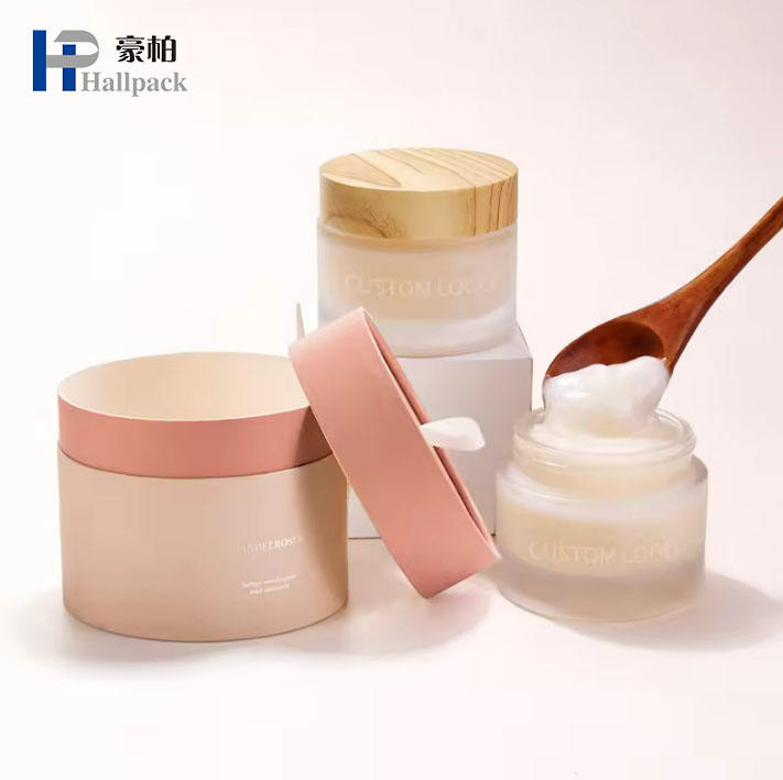 عينة مجانية من المواد الجديدة الوردي كاندي للعناية بالبشرة اسطوانة مستحضرات التجميل حاوية علب التعبئة والتغليف من الورق المقوى أنبوب ورق التجميل