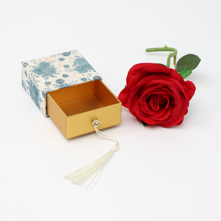 صندوق أسطواني من الورق المقوى للمجوهرات الفاخرة المخصصة لتغليف أنبوب الورق لمشاهدة أقراط الأحجار الكريمة وسوار وقلادة