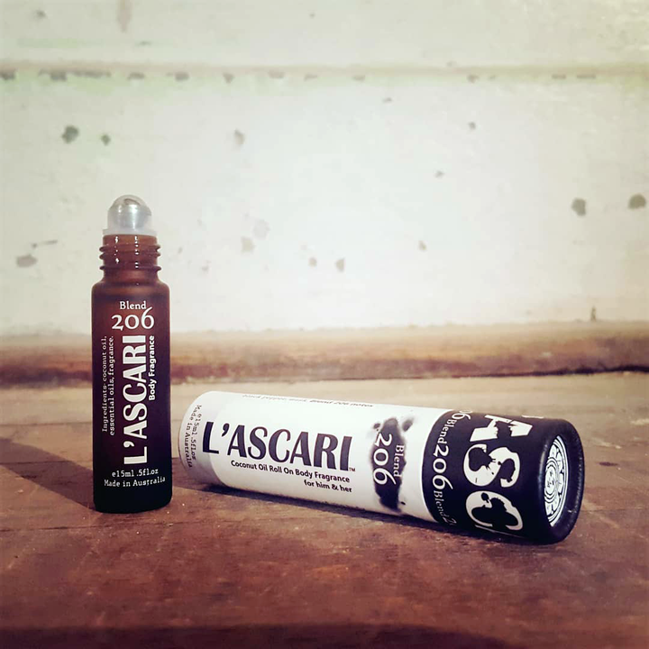 صندوق أسطواني من ورق الحرف اليدوية القابل للتحلل الحيوي من Hallpack ورق معاد تدويره ومعبأ خصيصًا لشمعة زيت العطور والزيوت العطرية