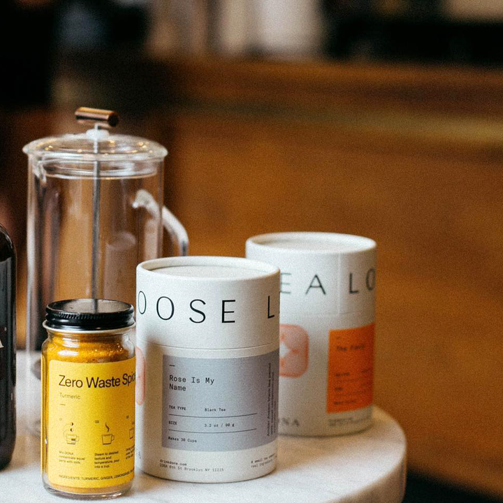 تصميم عالي الجودة لتغليف الورق المعاد تدويره وتغليف الورق المقوى على شكل أنبوب دائري لعلبة الكعك والشوكولاتة