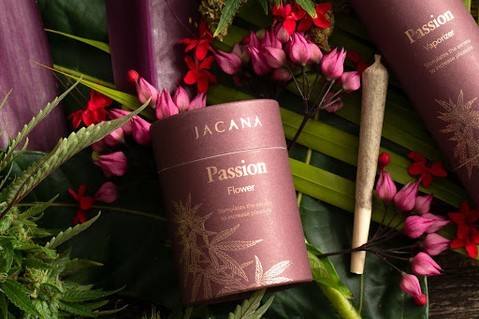 تصميم خاص أنبوب دائري للمبيعات الساخنة أنبوب ورق التغليف بالرقائق الساخنة